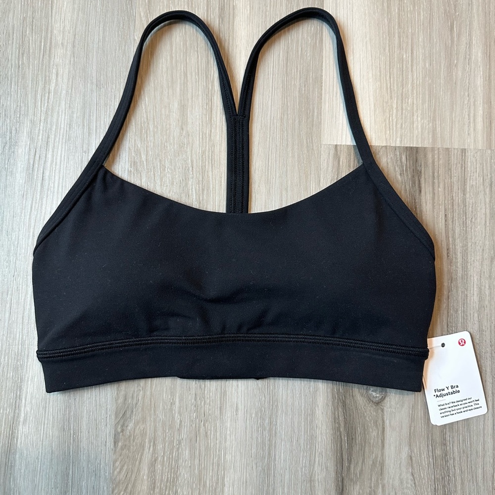 NWT Lululemon Flow Y Bra *Adjustable